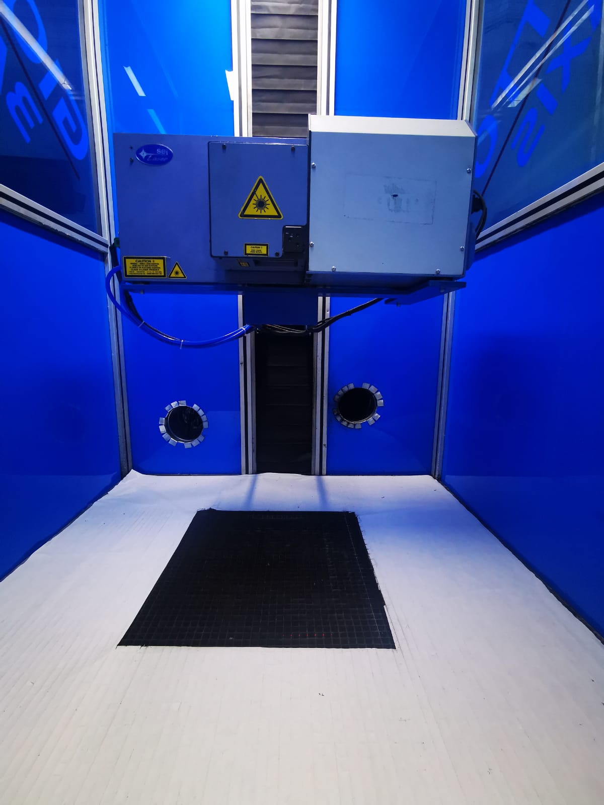 37fe11af-144b-4940-a168-8073d44696f9-1