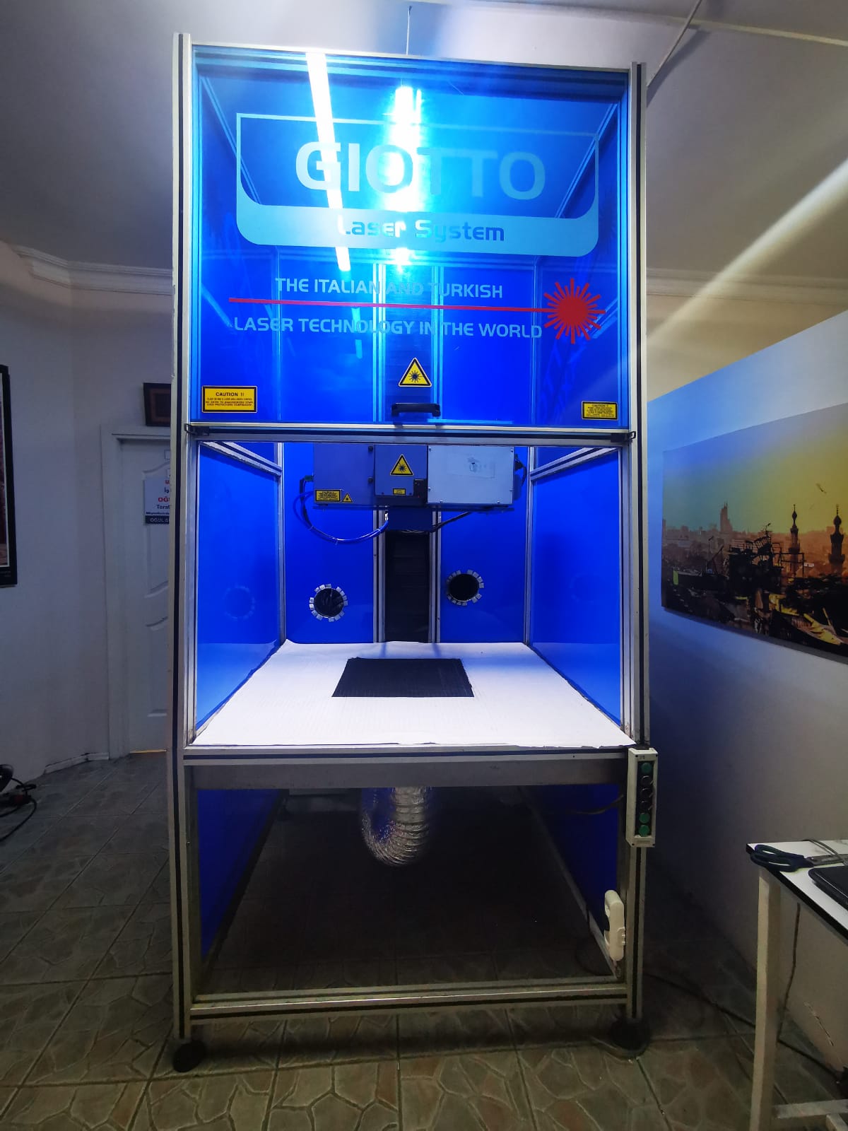 d2ce376a-3d08-48d5-acbc-ece81dcb0bc9-1